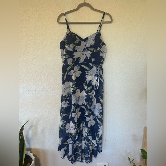 Lily Rose Dresses & Skirts - Romantic Chiffon Sleeveless Molded Cup High-Low Maxi Dress, Dark Whimsical